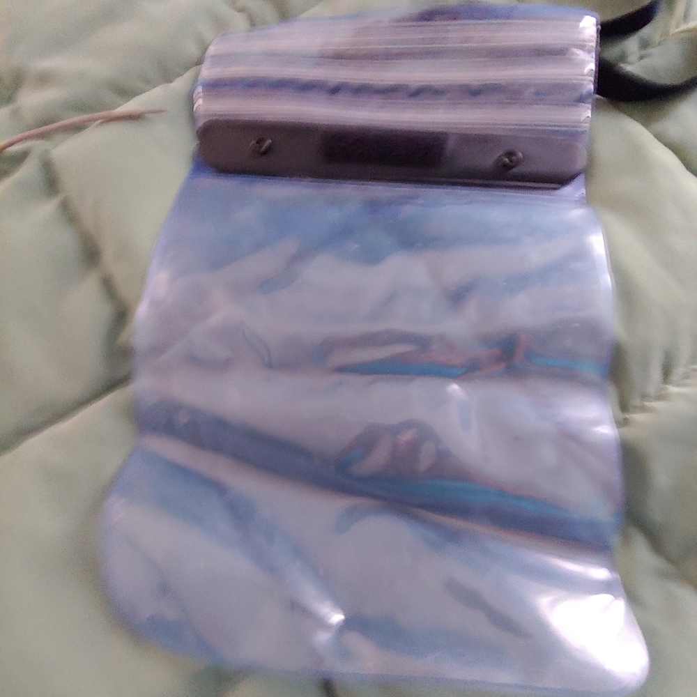 Waterproof ipad and phone protection